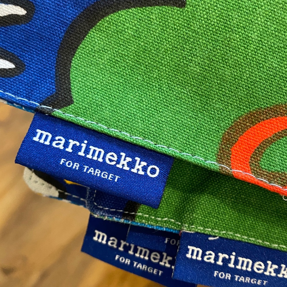 Marimekko for Target Kukkatori Placemats 8 - like new - Picture 5 of 5